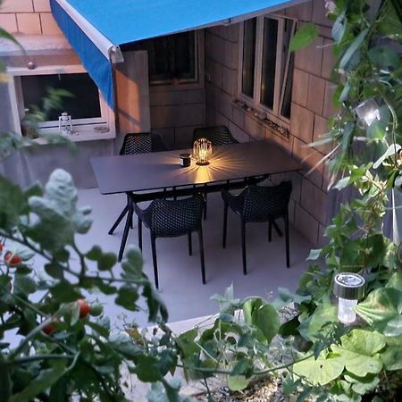 פוצ'ישצ'ה Apartment Pino מראה חיצוני תמונה