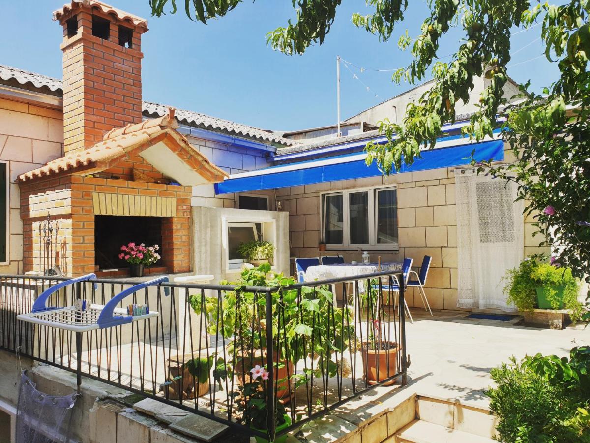 פוצ'ישצ'ה Apartment Pino מראה חיצוני תמונה